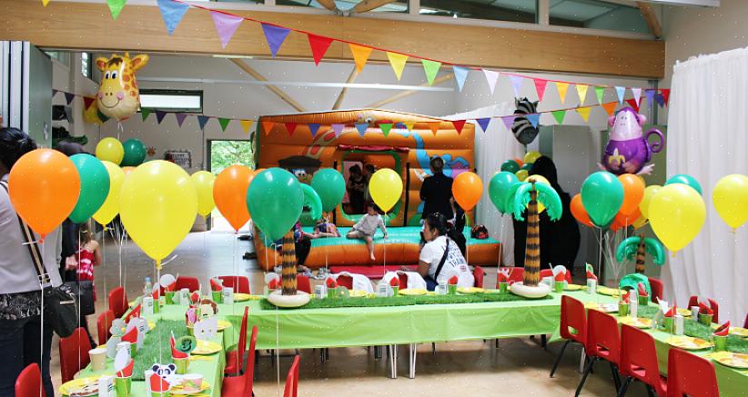 Organiser une fête d'anniversaire pour un jeune enfant ressemble à une compétition entre parents