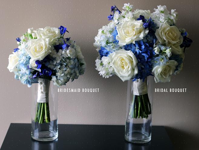 Fleurs de mariage de printemps bleu