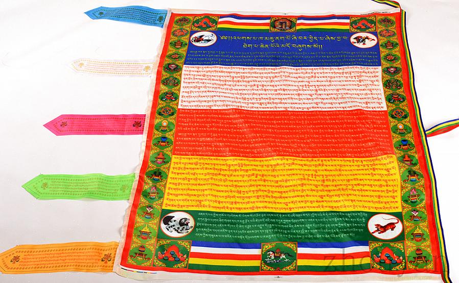 Les couleurs des drapeaux de prière représentent les cinq éléments du feng shui