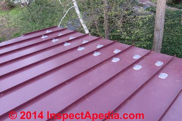 Voici une méthode recommandée pour installer des pare-neige adhésifs sur la surface d'un système de toiture
