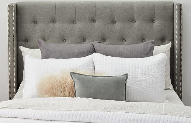 Vous pouvez acheter un protège-oreiller dans toutes les tailles d'oreillers de lit dans les magasins