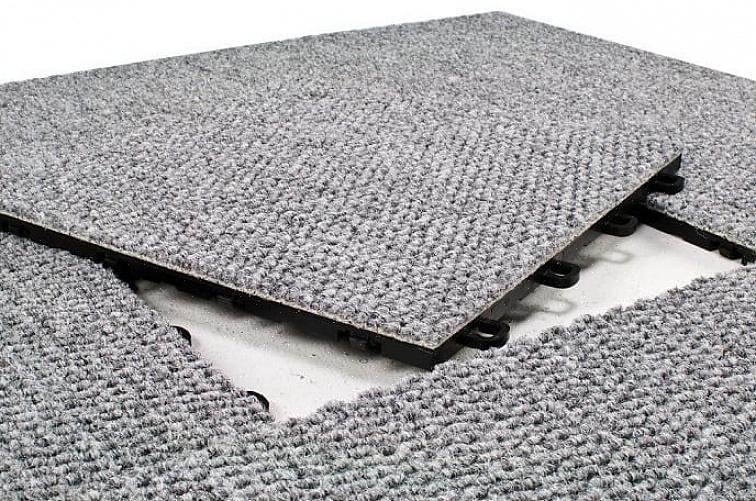 Les tapis avec coussins Kanga attachés sont bien meilleurs que les tapis avec dossier en caoutchouc