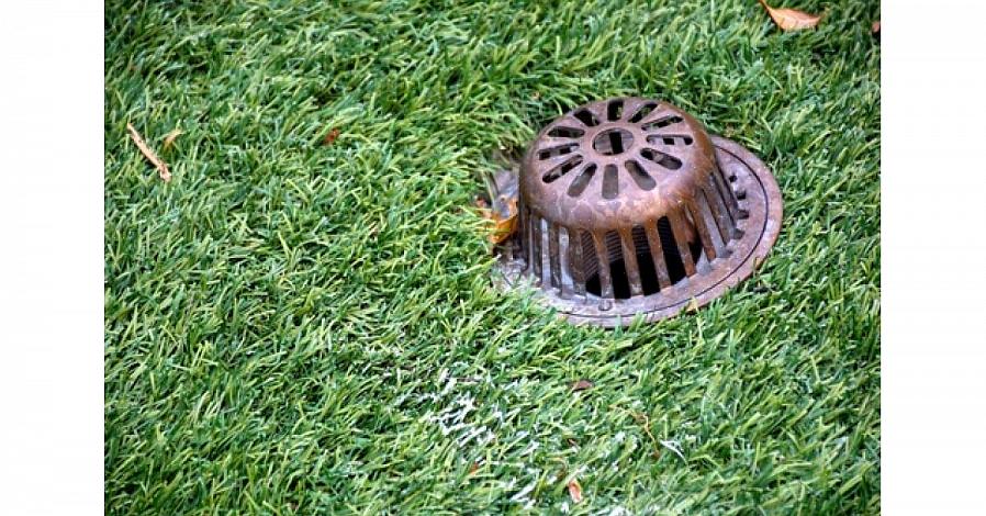 Chaque tranchée de drainage doit s'éloigner de votre jardin