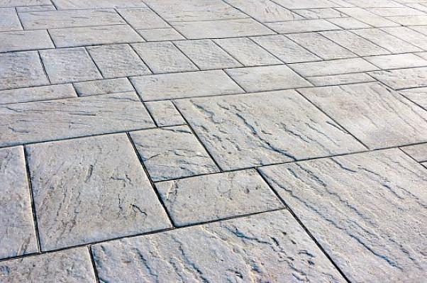Les pavés en pierre sont des pierres utilisées pour construire des surfaces plates