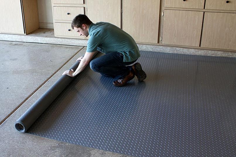 Il existe trois types de base de carreaux de plastique rigides pour carreaux de sol de garage