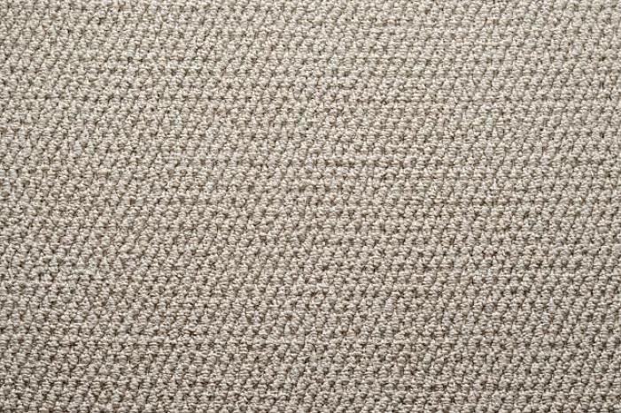 Est pratiquement la seule fibre naturelle utilisée dans les moquettes (tapis mur à mur)