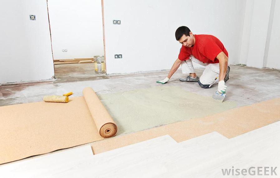 Le terme moquette est défini comme un tapis qui est tissé sur un large métier à tisser
