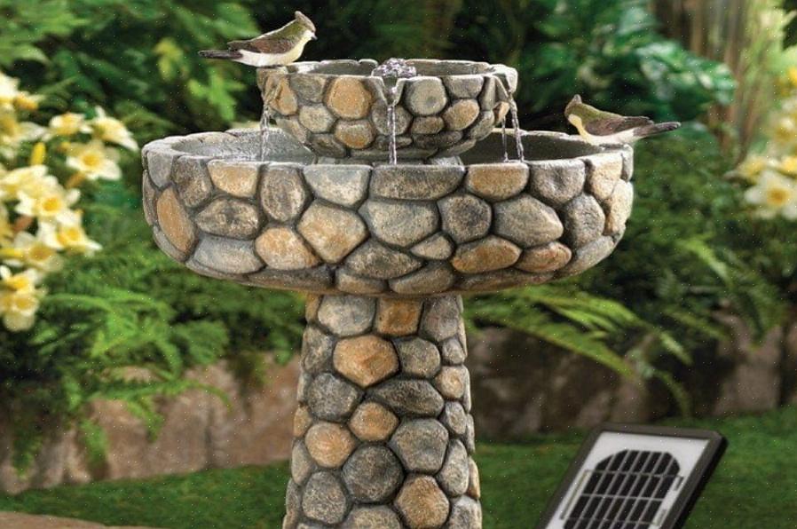 Les matériaux des fontaines de bain d'oiseaux varient considérablement