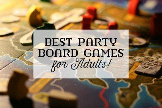 Organisez un tableau de Scrabble pour afficher un message tel que «Vous êtes invité» ou «Game Night Party»